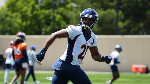 Jun 6, 2022; Englewood, Colorado, USA; Denver Broncos cornerback K'Waun Williams (21) during OTA workouts at the UC Health Training Center. Mandatory Credit: Ron Chenoy-USA TODAY Sports